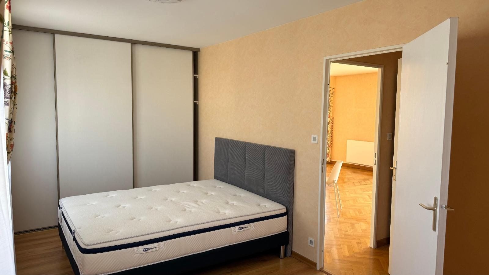 Flat Place Lafayette in Angers
