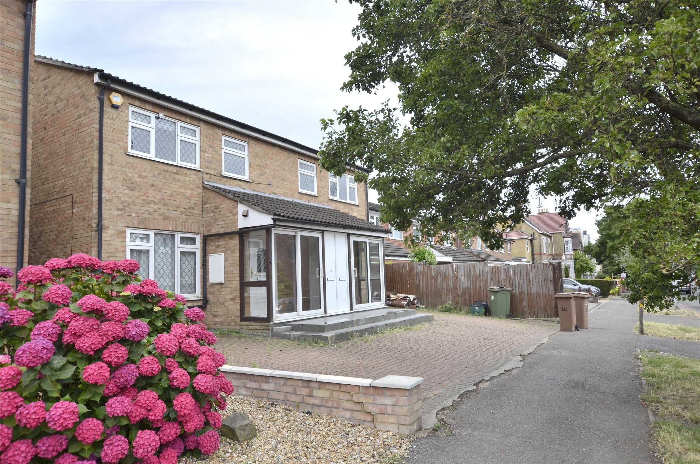 House Carshalton Road in Greater London