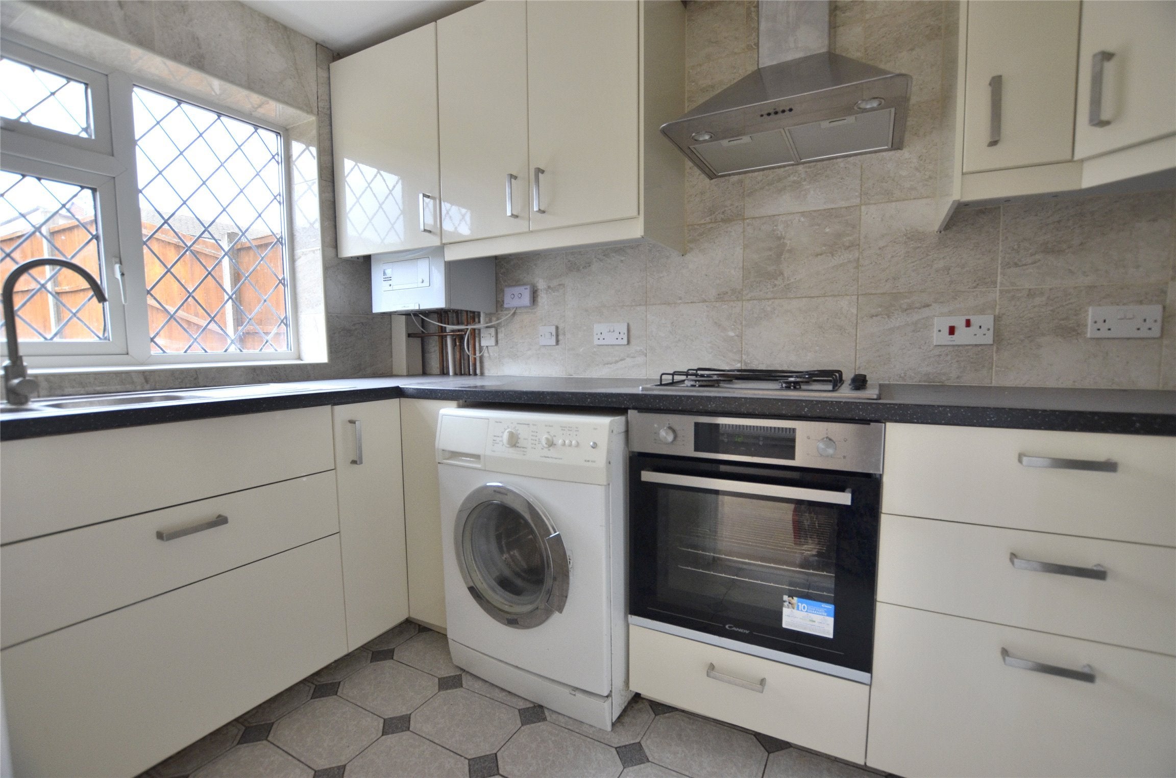 House Carshalton Road in Greater London