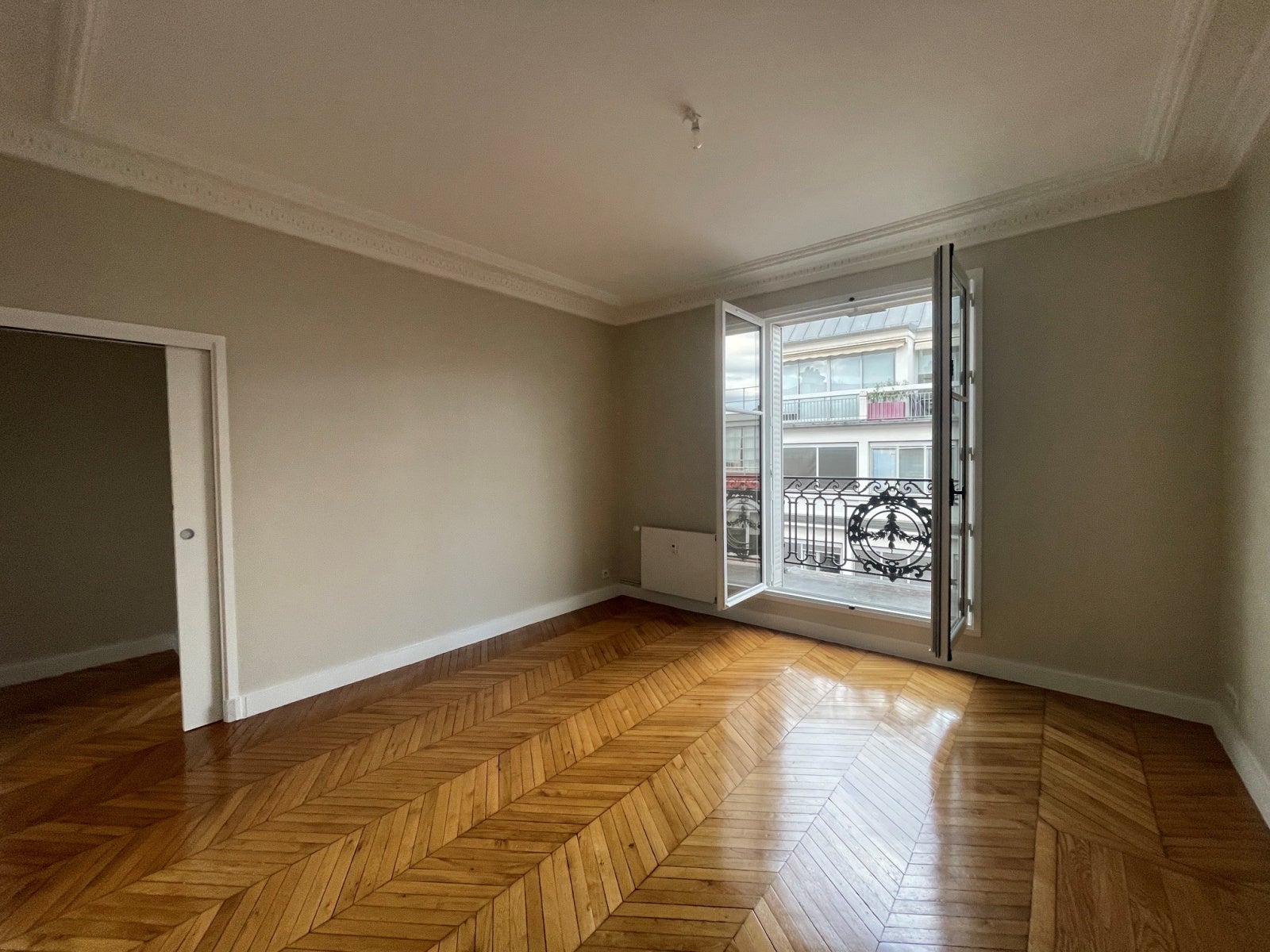 Appartement Passage Louis-Philippe à Paris