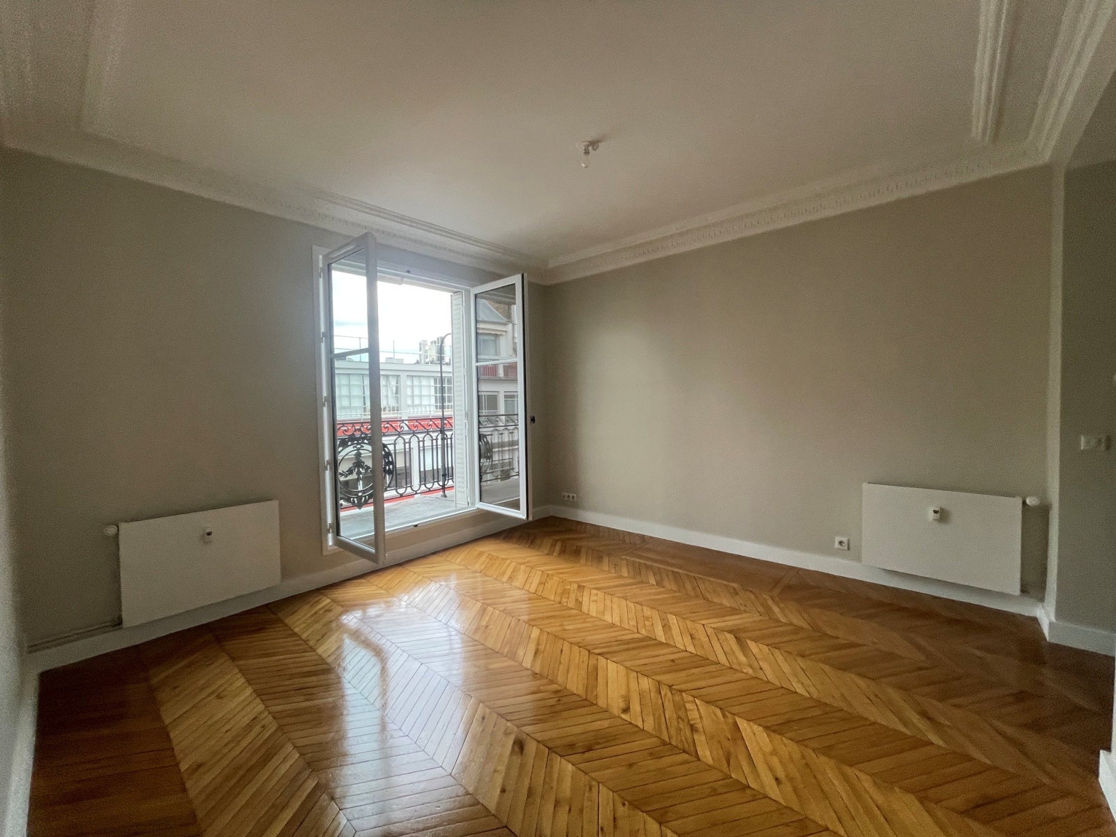 Appartement Passage Louis-Philippe à Paris