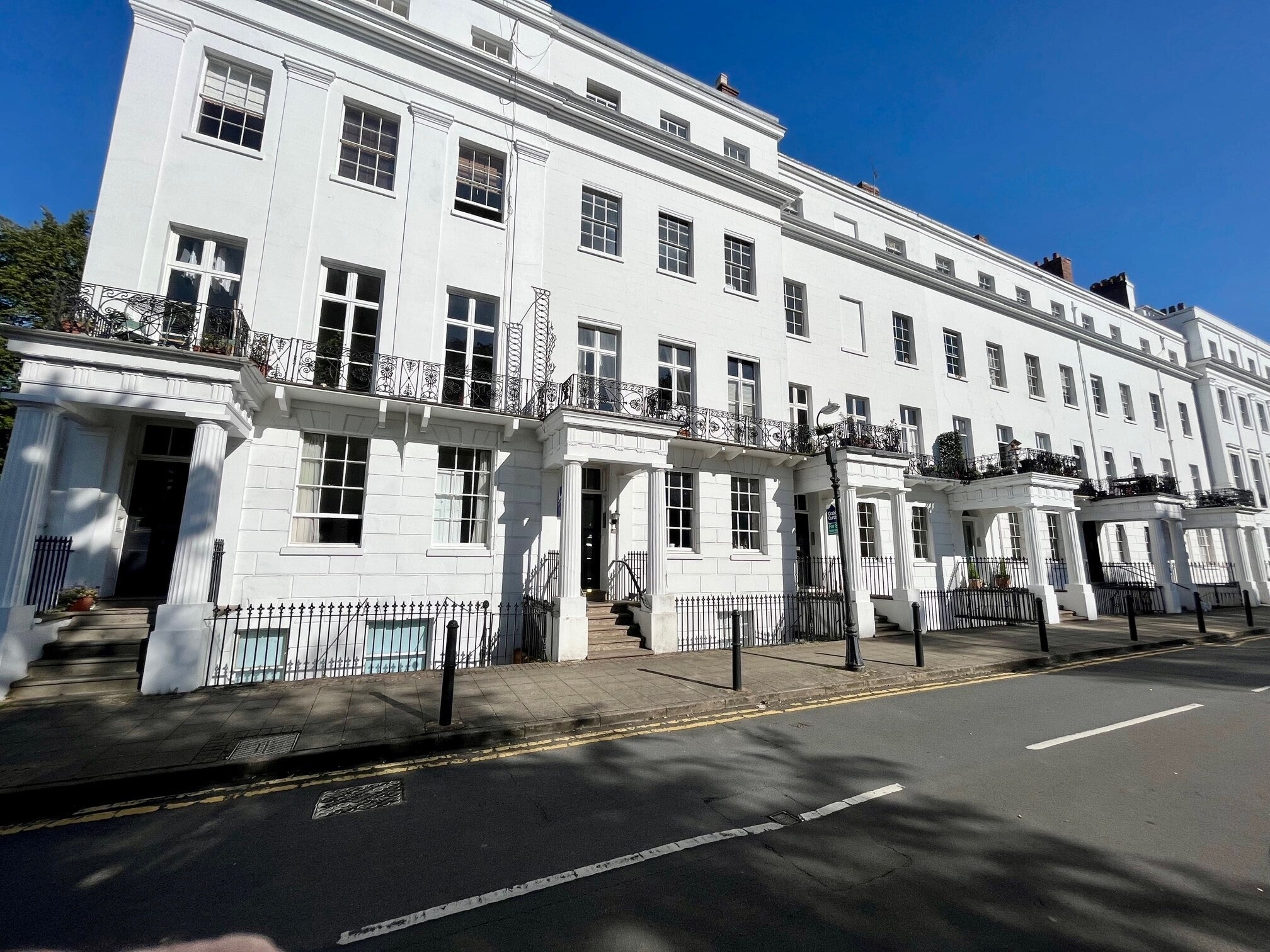 House Clarendon Square in Royal Leamington Spa