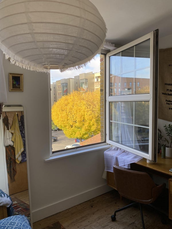 Room Gascoigne Place in Greater London