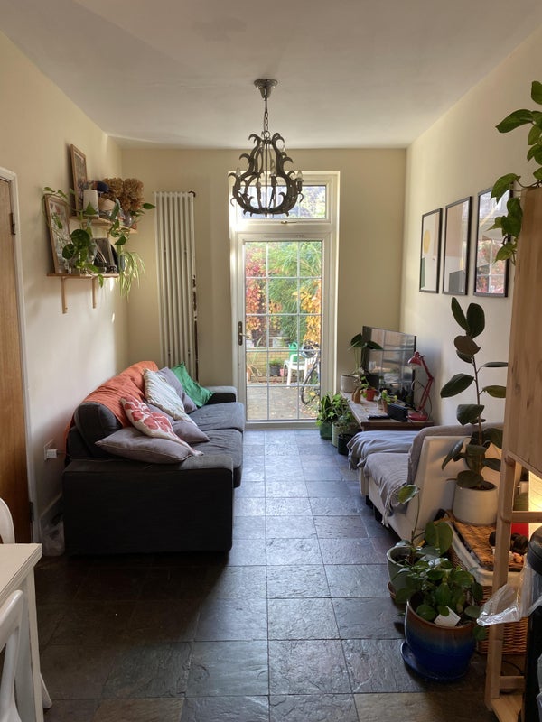 Room Gascoigne Place in Greater London