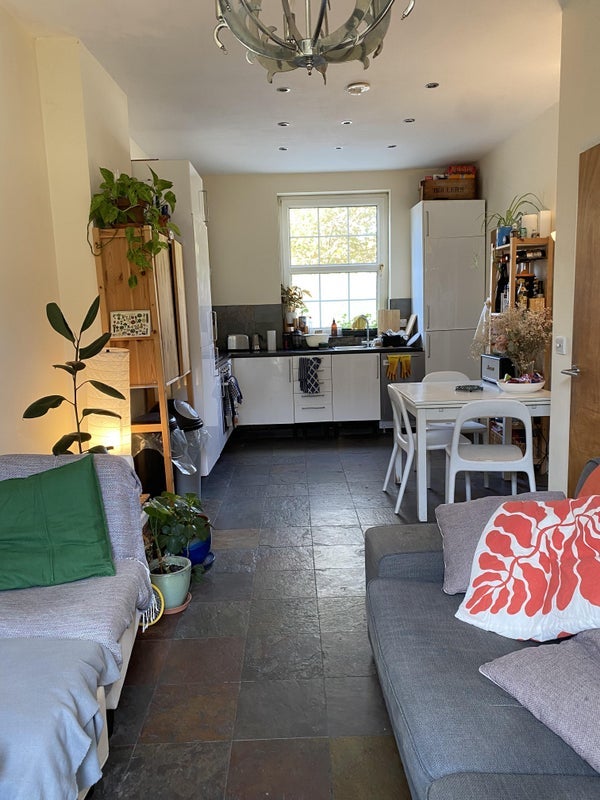 Room Gascoigne Place in Greater London