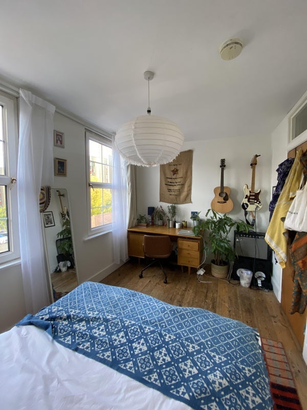 Room Gascoigne Place in Greater London