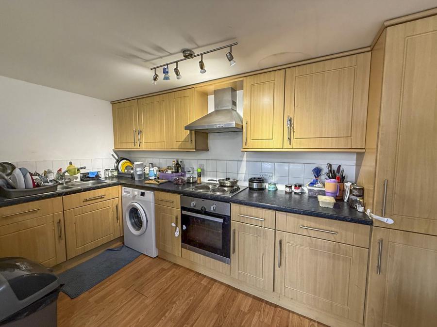 Flat Hawksworth Road in Rushcliffe