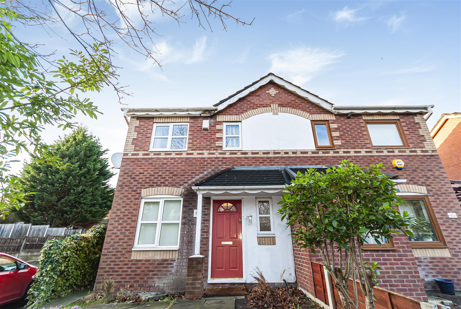 House Brindle Heath Road in Salford