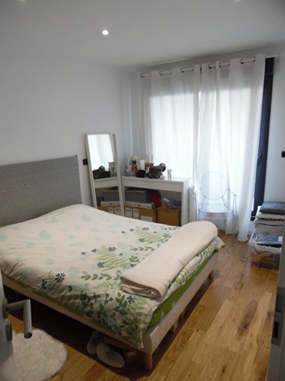Flat Rue Henri Cahn in Bry-sur-Marne