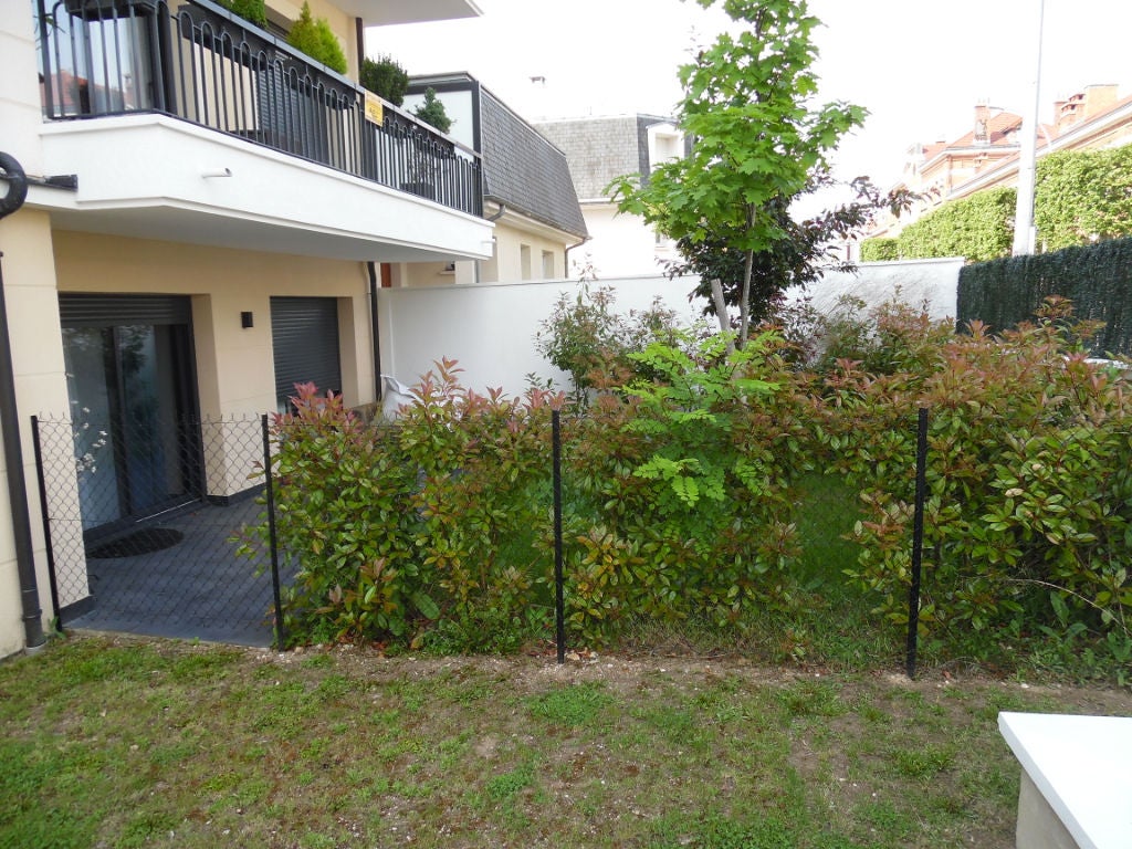 Flat Rue Henri Cahn in Bry-sur-Marne