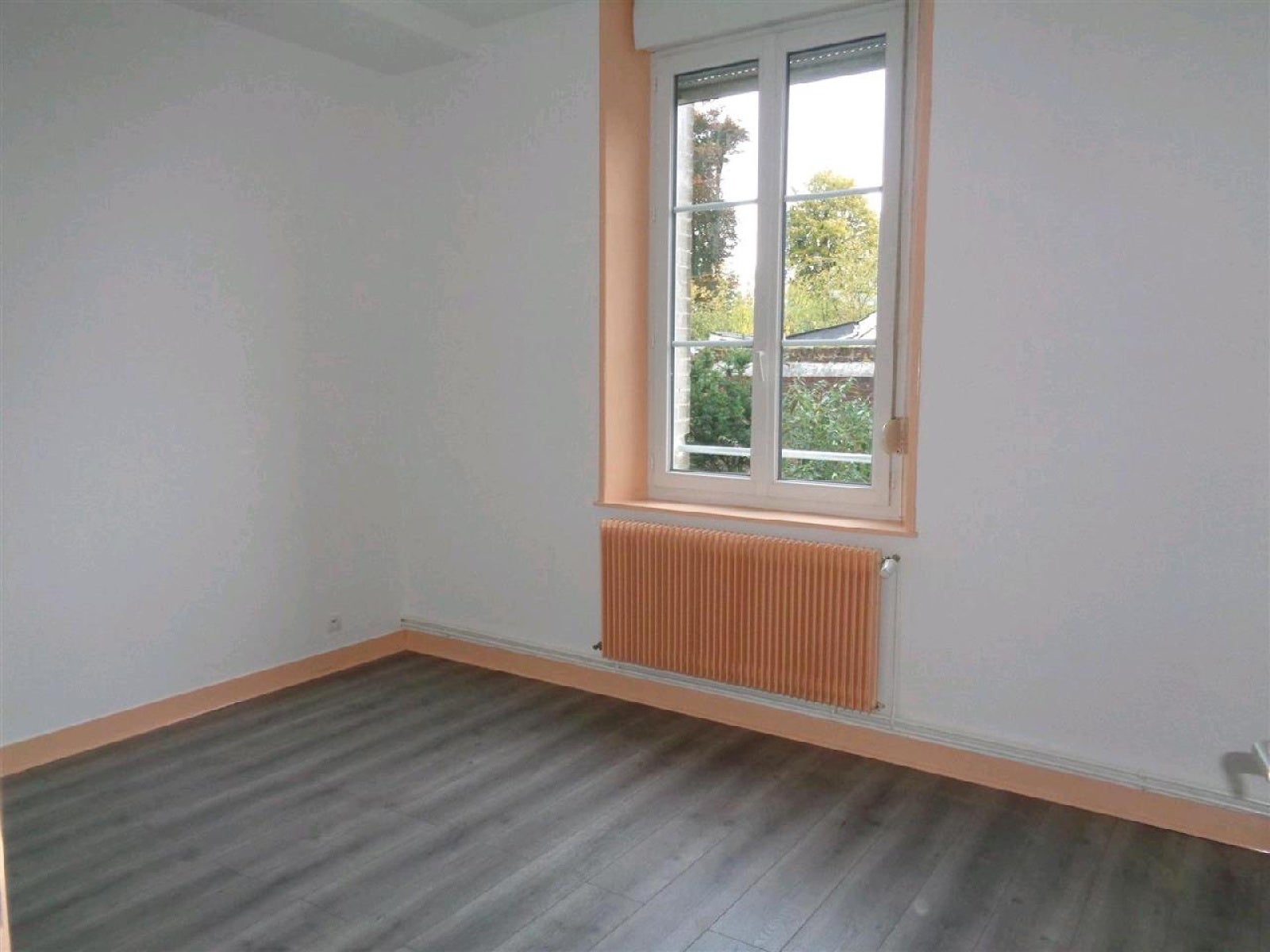 Flat Rue Saint-Pierre in Verberie