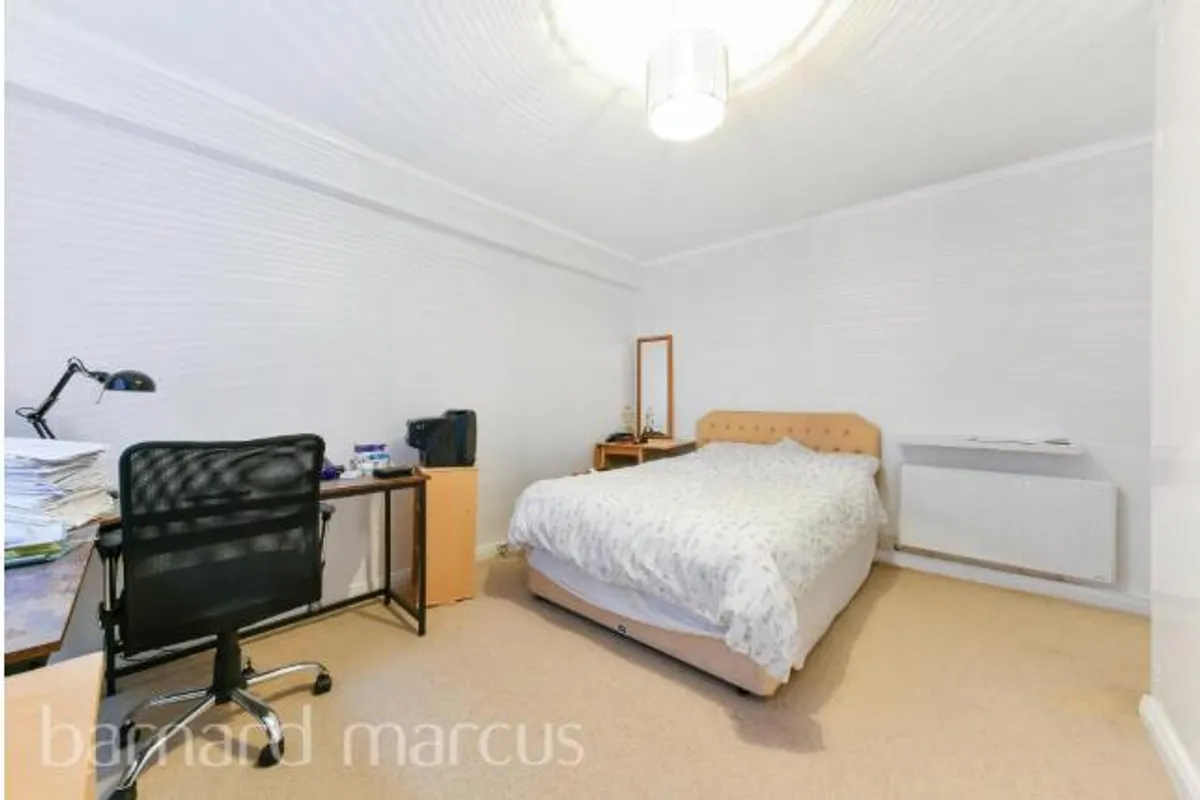 Flat Wilfred Street in City of Westminster