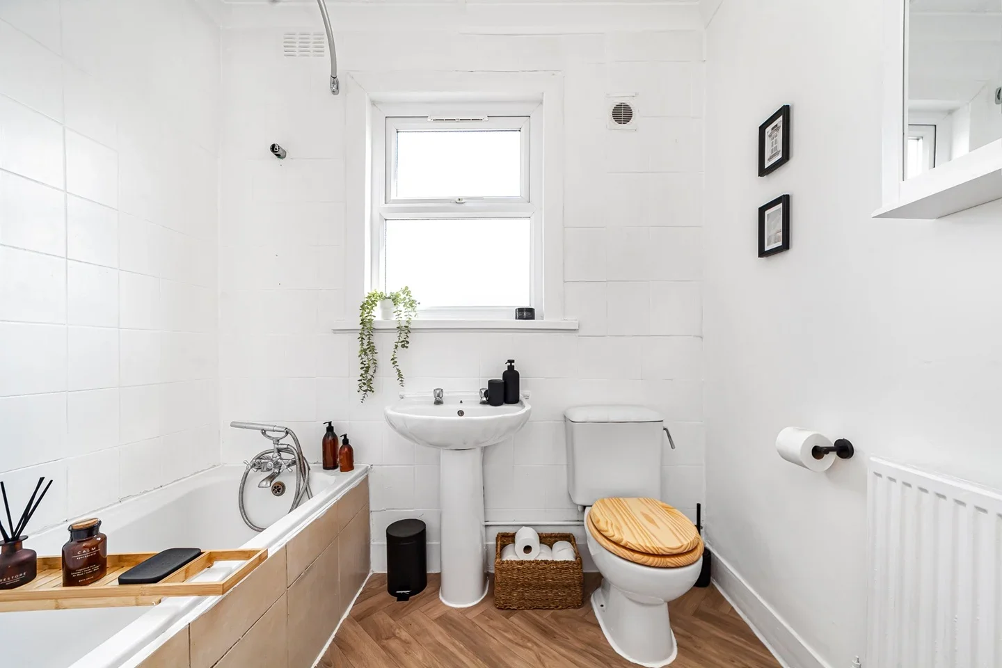 Room Riverdale Road in Greater London