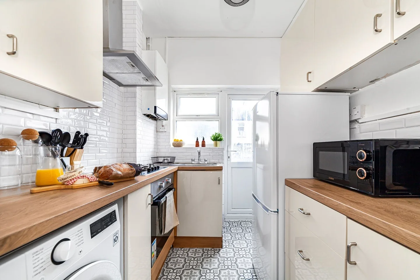 Room Riverdale Road in Greater London
