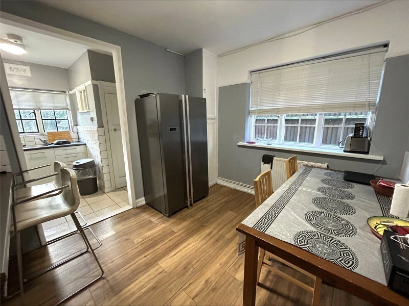 Room Bromley Common in Greater London