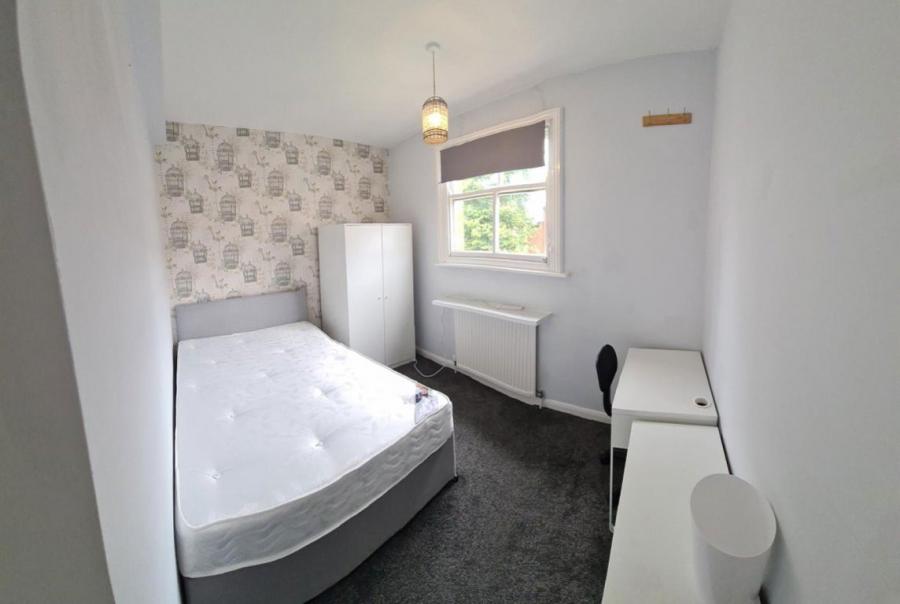 Room Saxby Street in Leicester