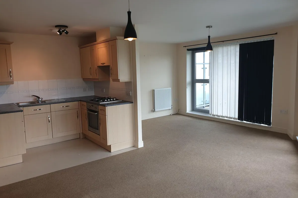 Flat Reavell Place in Ipswich