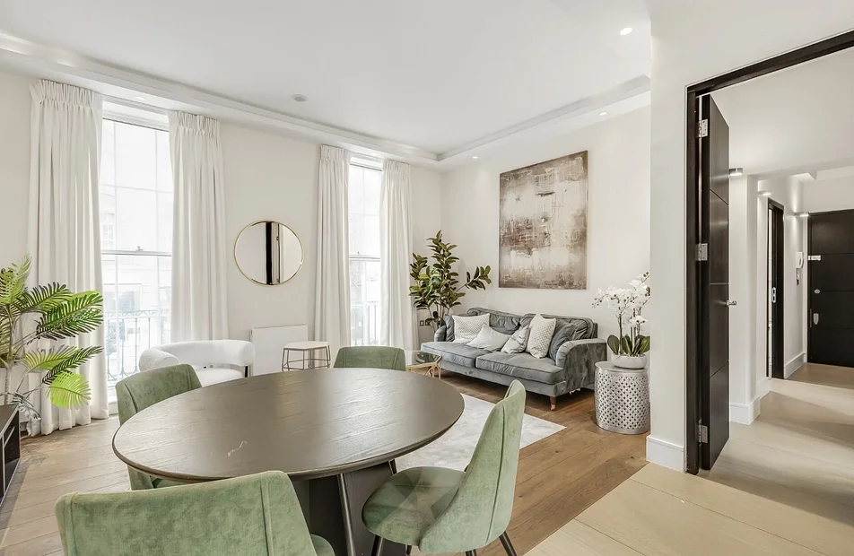 Flat Baker Street in City of Westminster