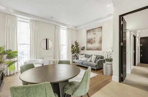 Flat Baker Street in City of Westminster