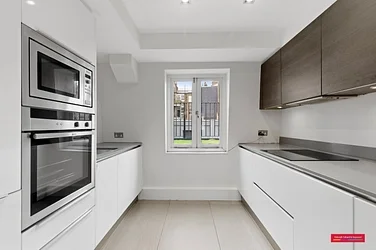 Flat Baker Street in City of Westminster