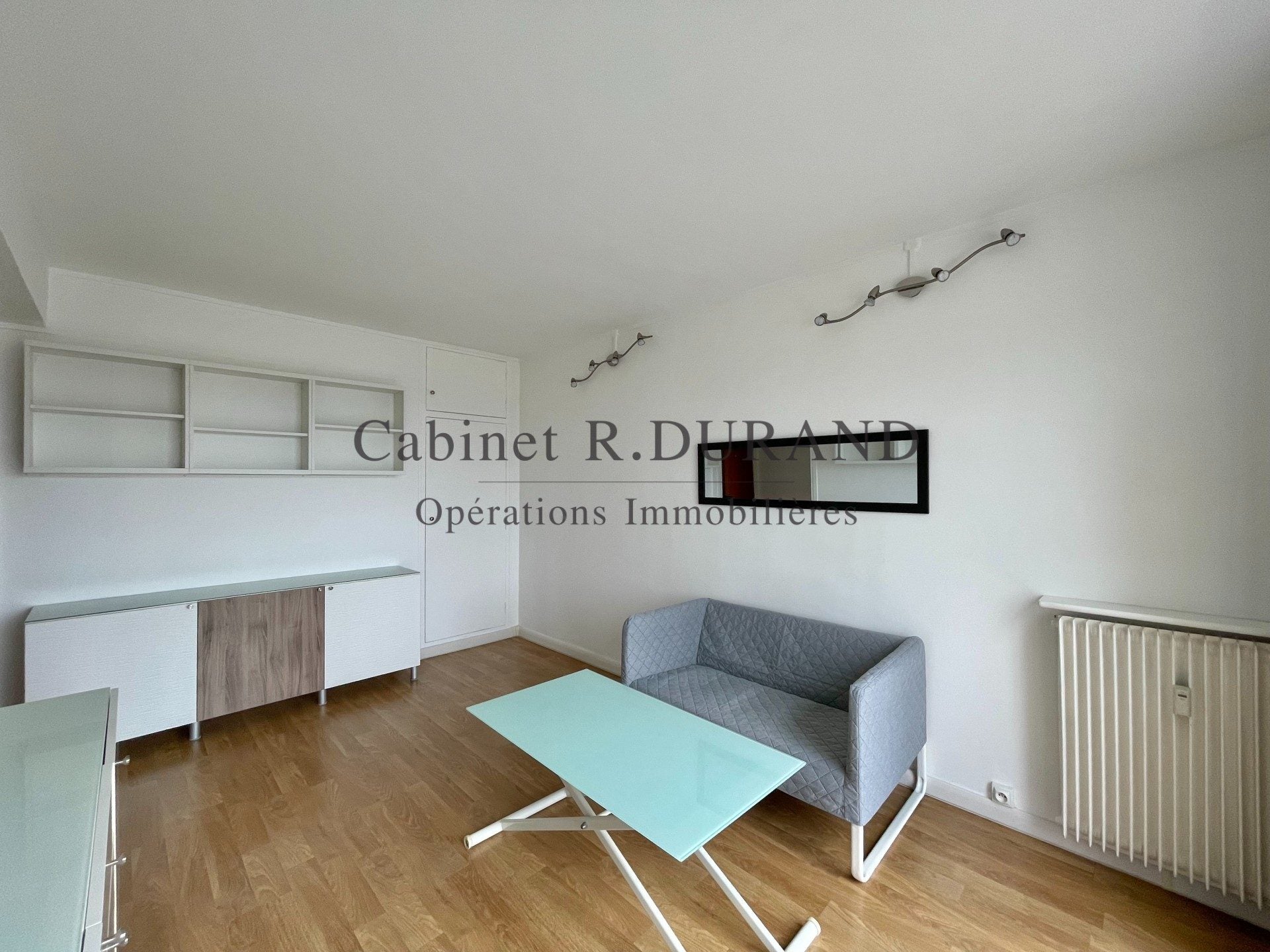 Flat Rue de l'Aigle in La Garenne-Colombes