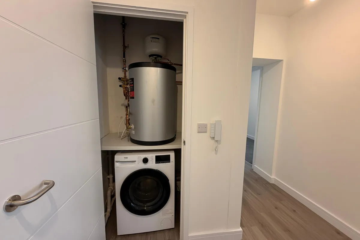 Flat Oundle Road in Peterborough