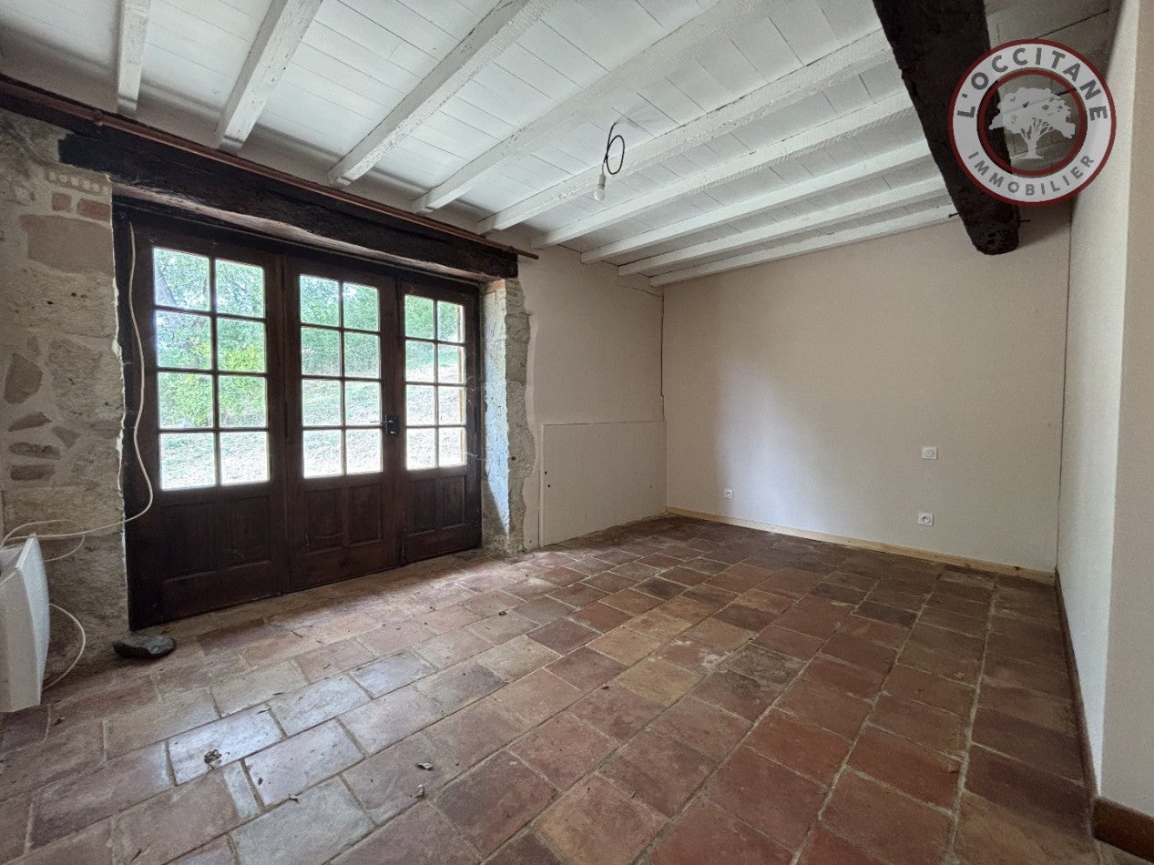 Maison Place du Ravelin à Sarrant