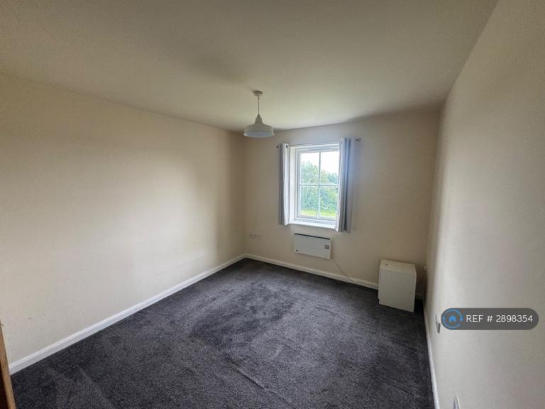 Flat King Street in Tameside