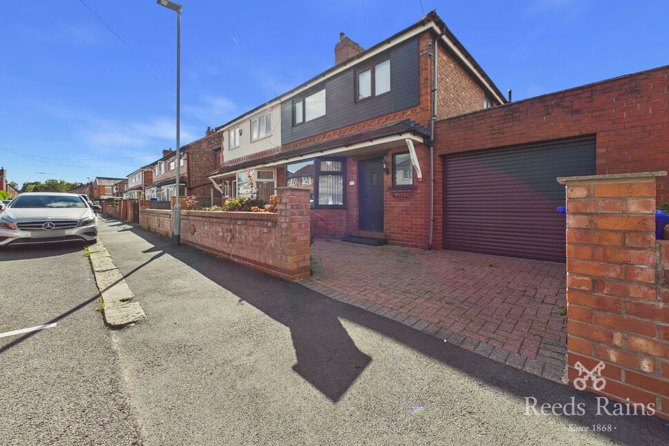 House Glendale Avenue in Manchester