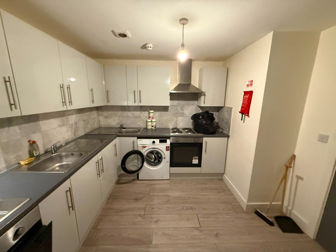 Flat Beech Close in Greater London