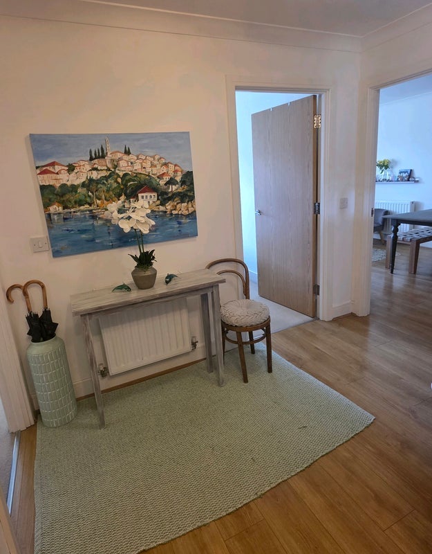 Room Oldfield Road in Maidenhead