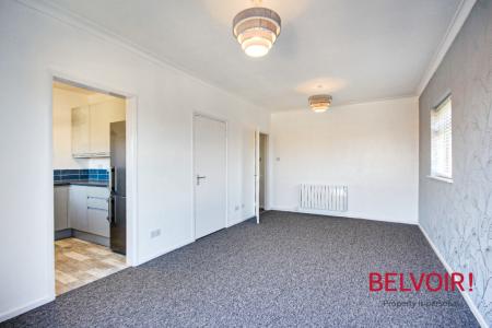 Flat Golden Vale in Tewkesbury