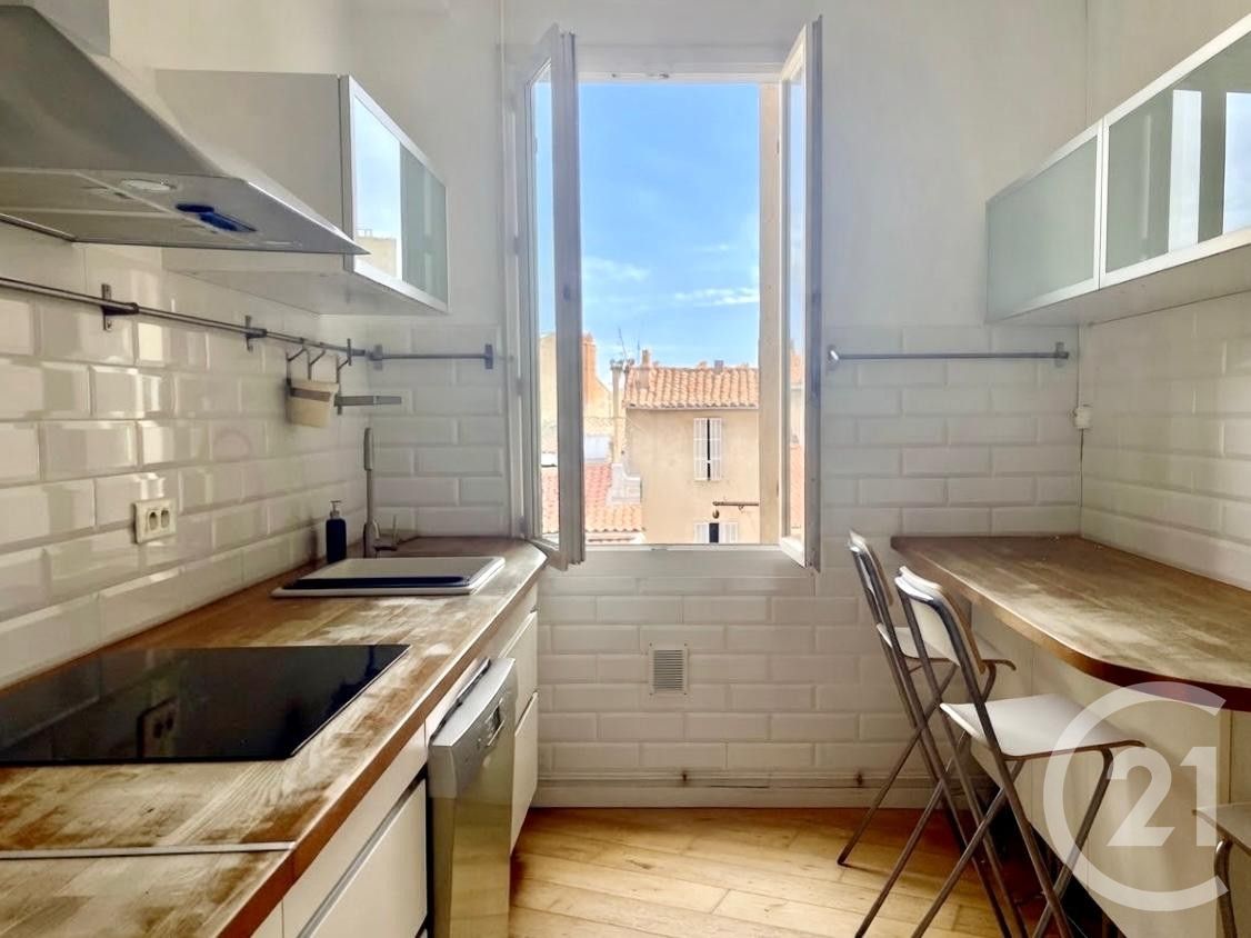 Appartement Place Jean Jaurès à Marseille