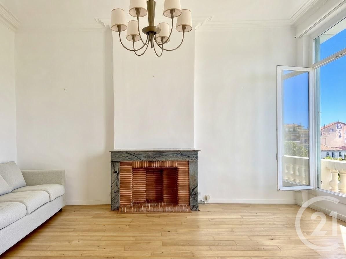 Appartement Place Jean Jaurès à Marseille