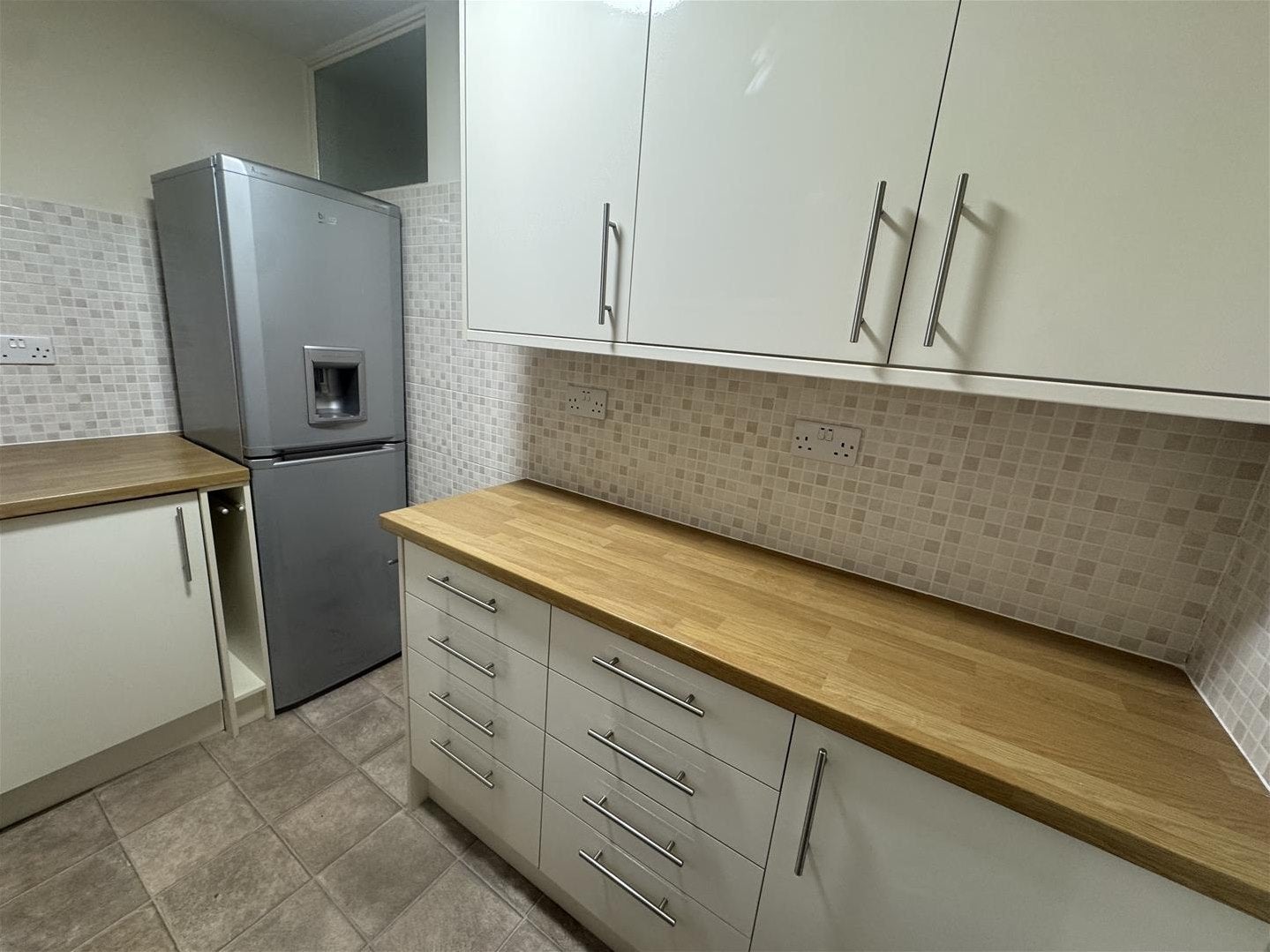 Flat Calverton Road in Gedling