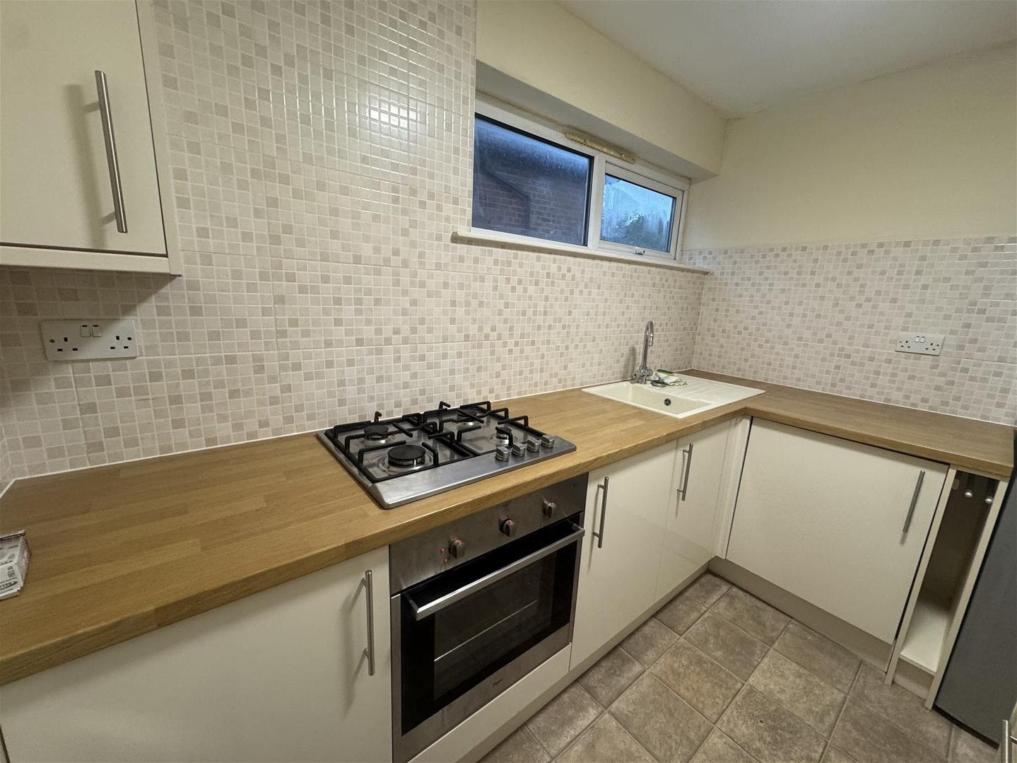Flat Calverton Road in Gedling