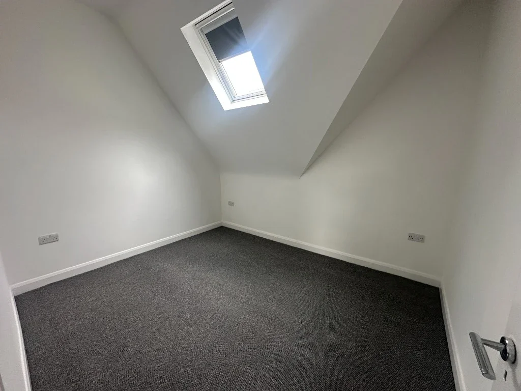 Flat Coffee Tavern Lane in Rushden