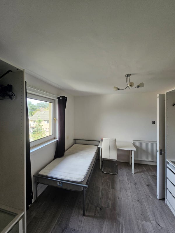Room Parkgrove Terrace in City of Edinburgh