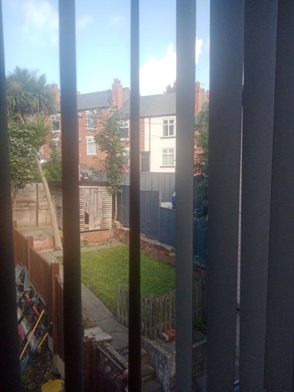 Room Firth Park Road in Sheffield