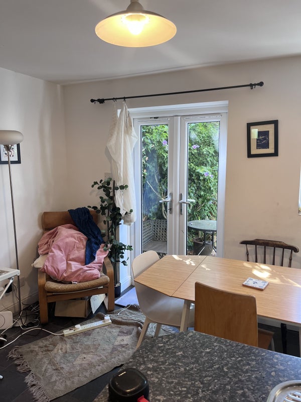Room Goddard Place in Greater London