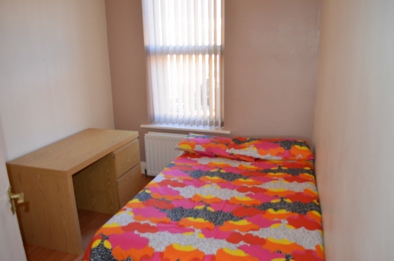 Flat Trewhitt Road in Newcastle upon Tyne