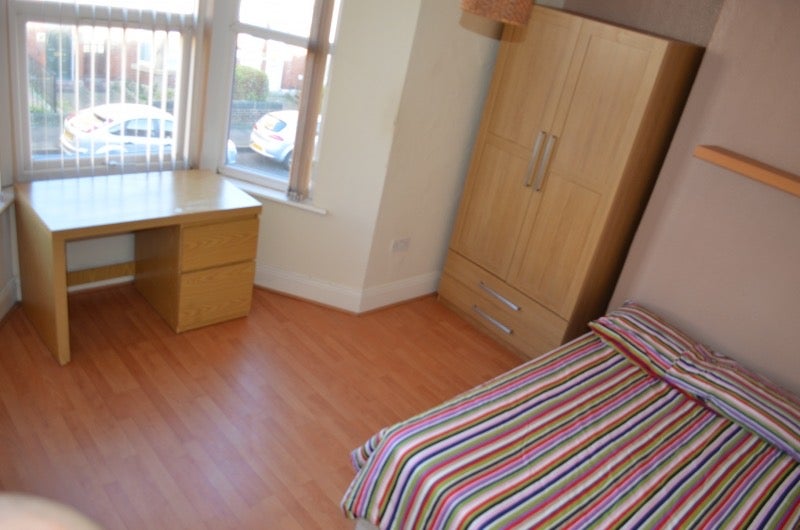 Flat Trewhitt Road in Newcastle upon Tyne