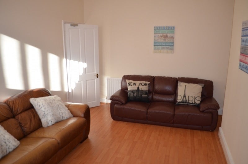 Flat Trewhitt Road in Newcastle upon Tyne