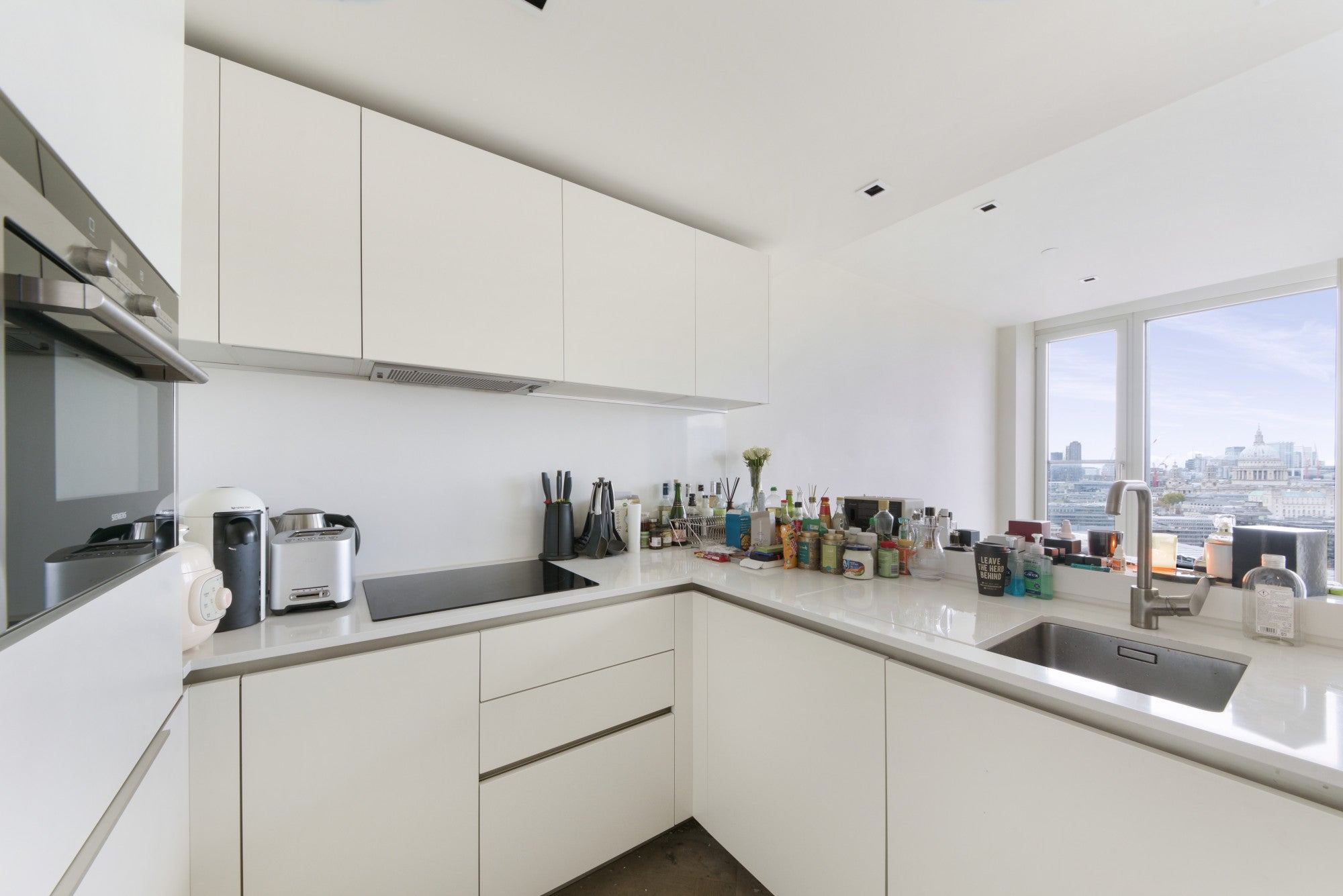Flat Hatfields in Greater London