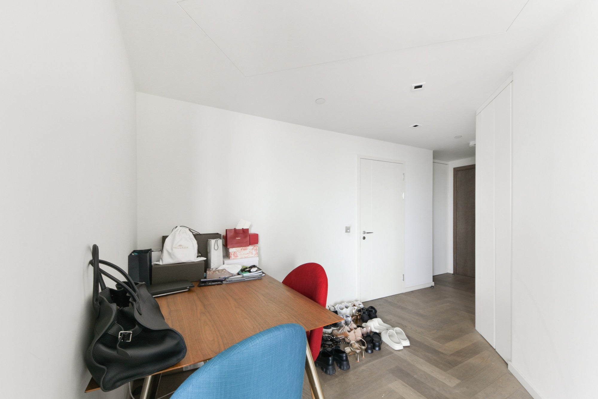 Flat Hatfields in Greater London