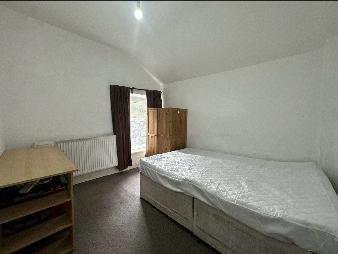House Kingsland Terrace in Pontypridd