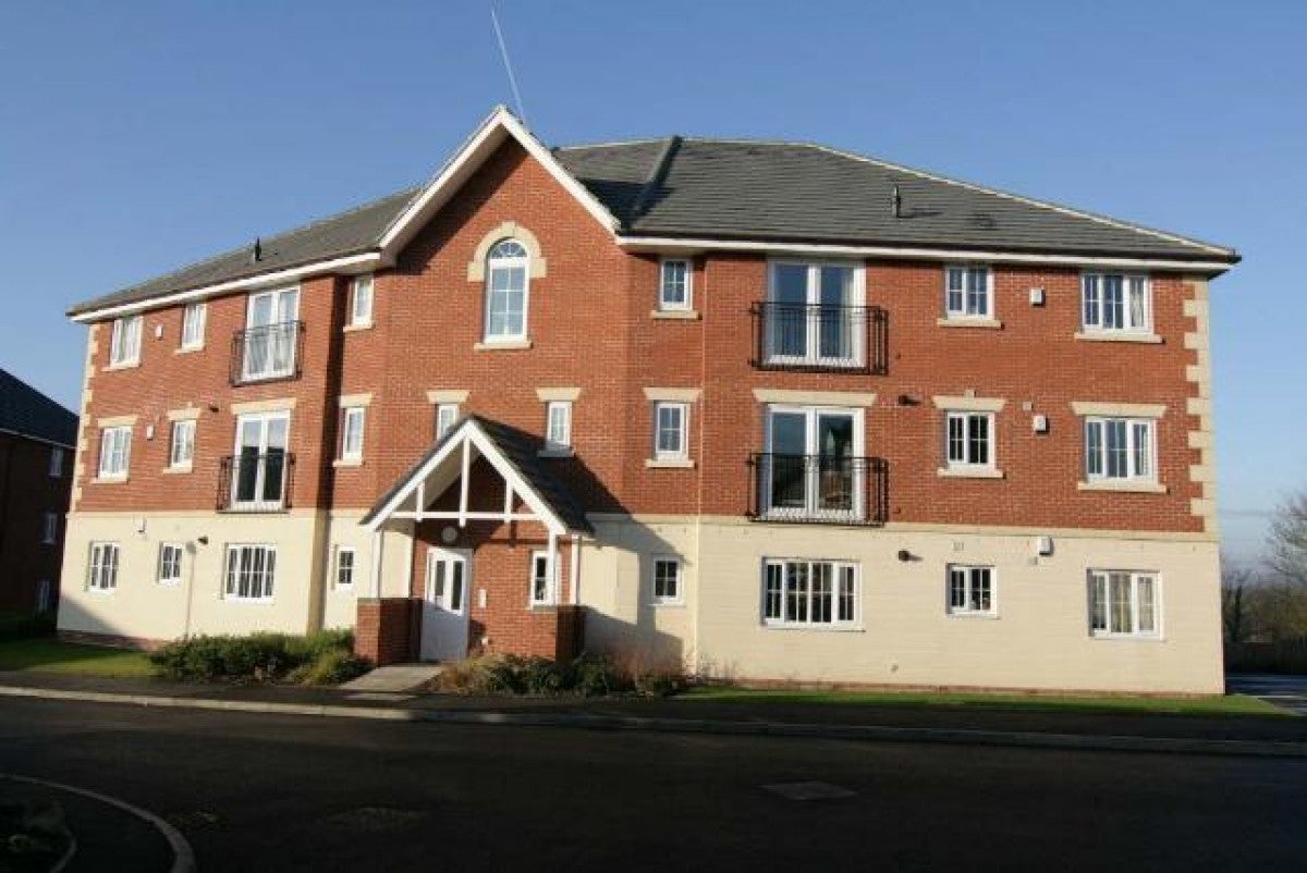Flat Kyle Close in North East Derbyshire