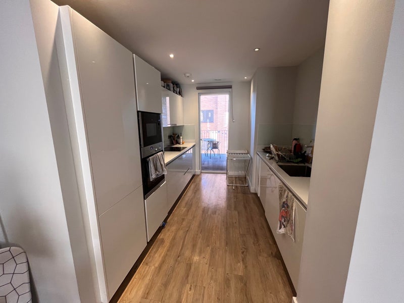 Room Tyssen Street in Greater London