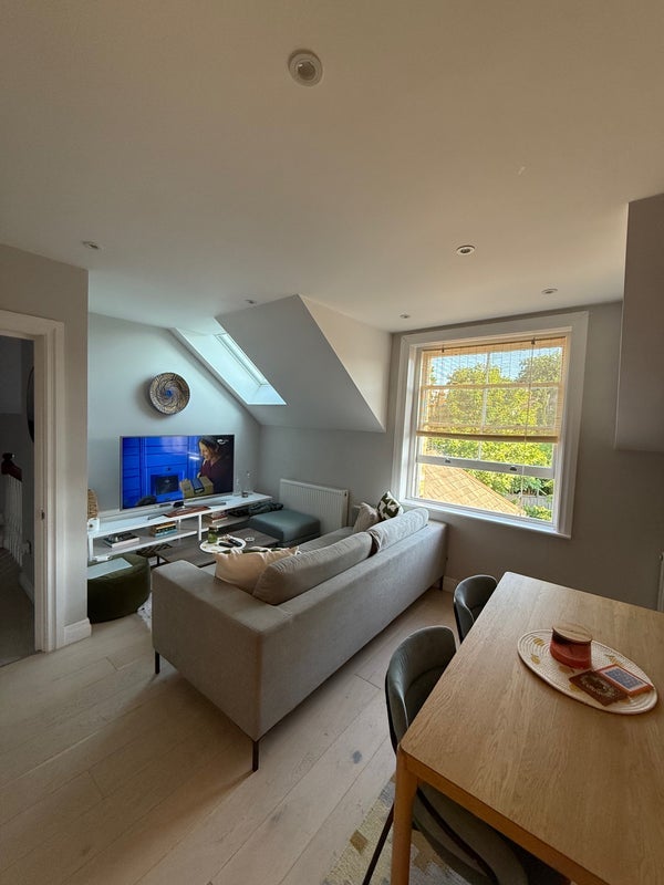 Room Ribblesdale Road in Greater London