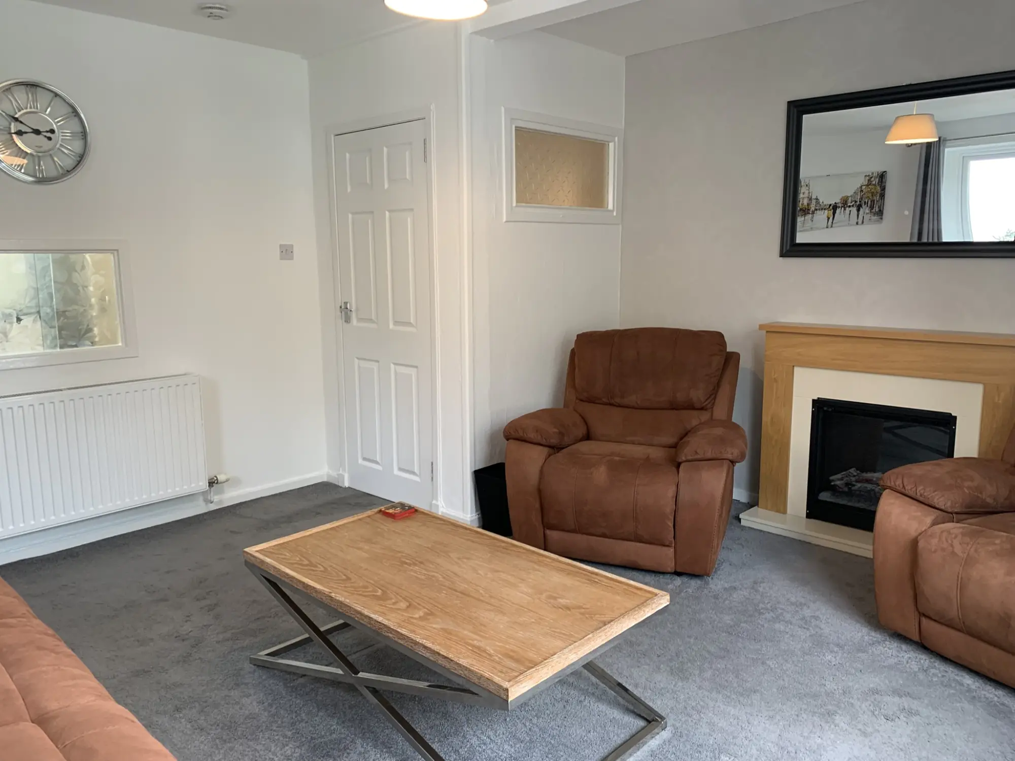 Flat Dunsmuir Court in City of Edinburgh
